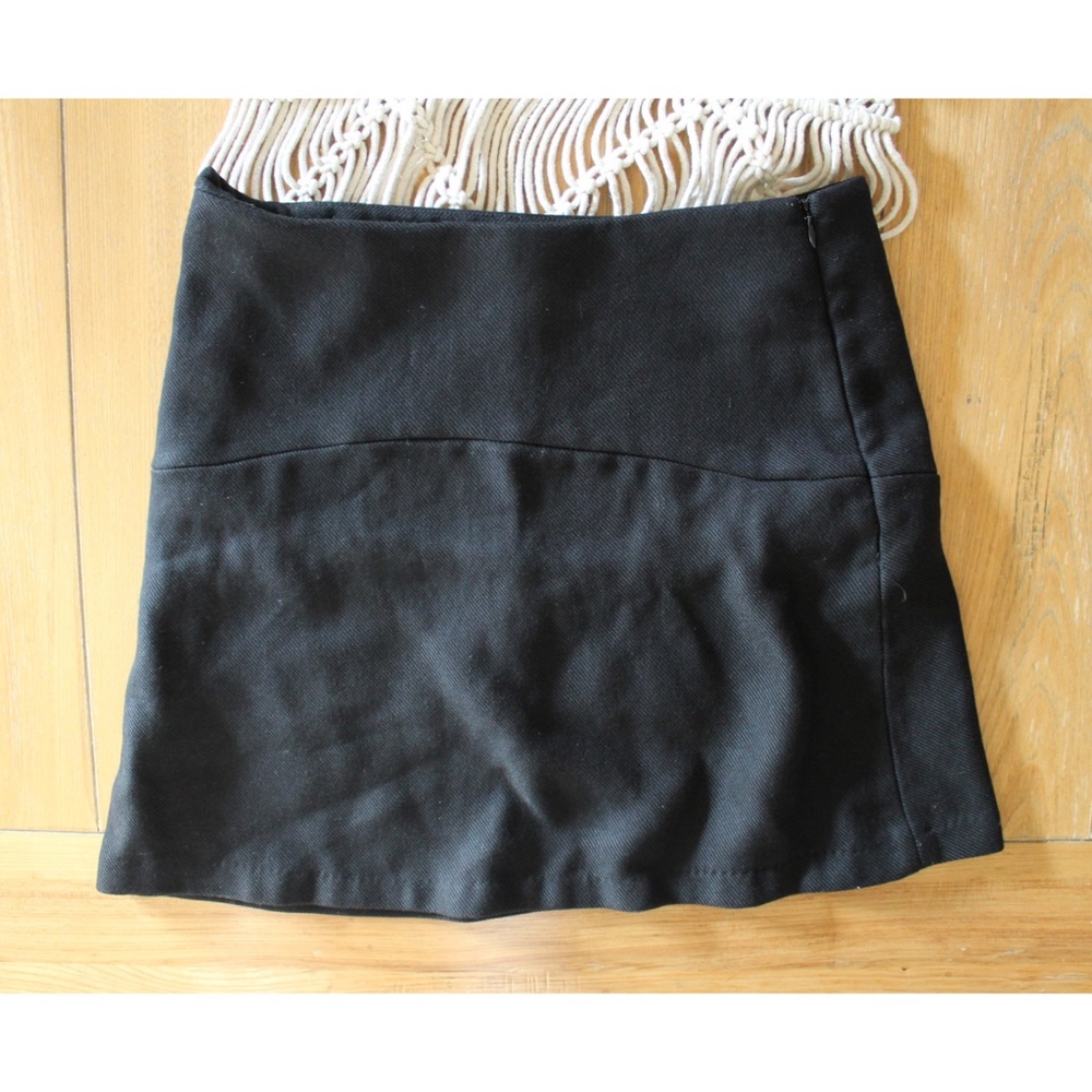 Zara Thick Textured Mini Skirt Small Preowned